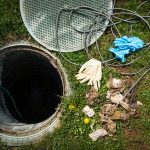 septic tank smells in your yard